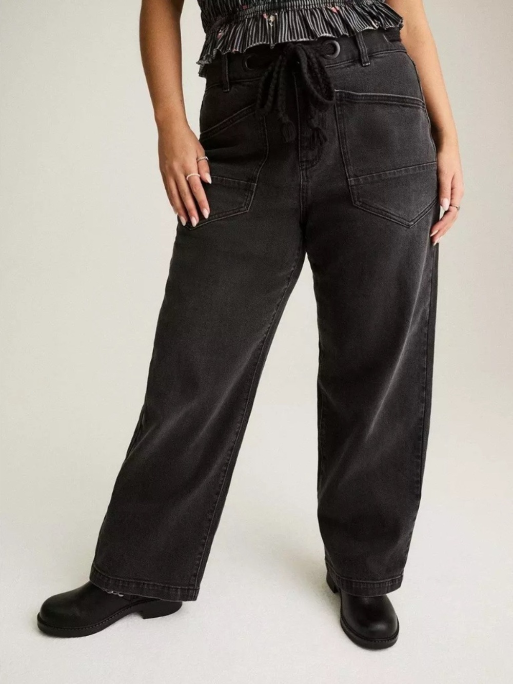 Torrid Jeans 22 S Black Relaxed Loose Fit Straight Leg High Rise Plus Size NWT